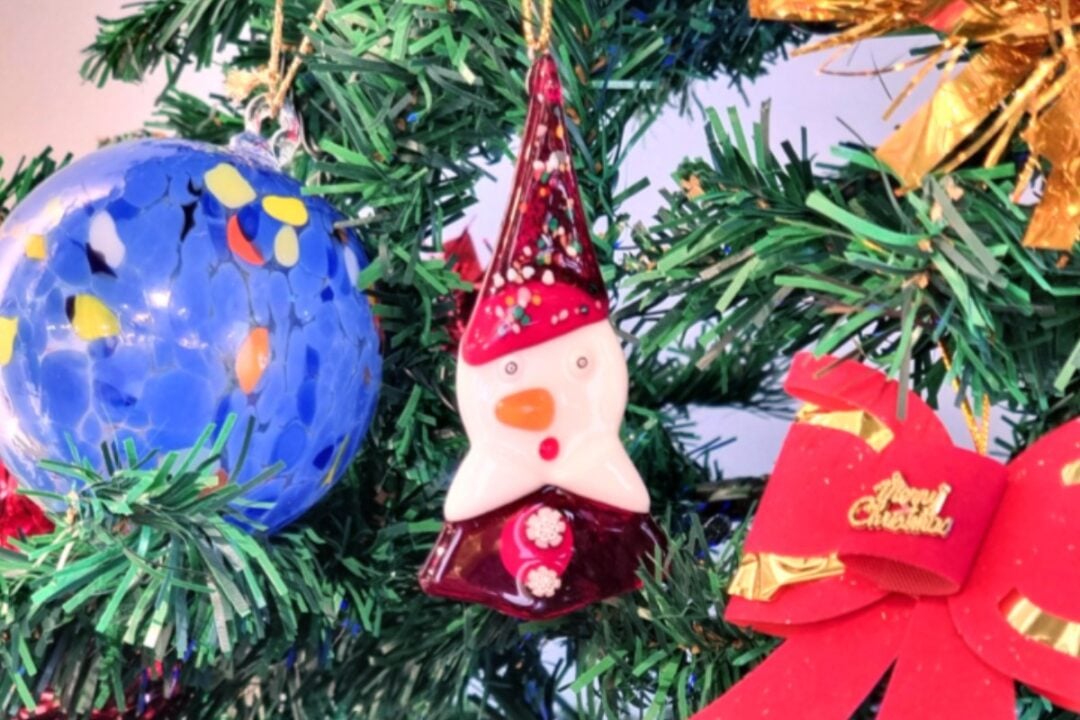 Xmass tree and glass decoration